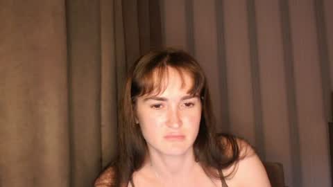 Snapshot of pineapple__mood chatting on May 26, 2026, 6:48 pm online show from May 26, 2026, 6:48 pm