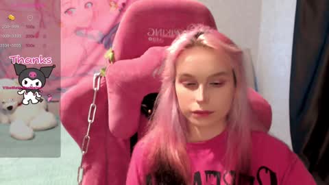 Snapshot of pineapple_dope chatting on December 10, 2024, 7:11 pm Nancy online show from December 10, 2024, 7:11 pm