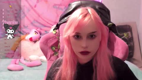 Snapshot of pineapple_dope chatting on February 20, 2025, 10:59 pm Nancy online show from February 20, 2025, 10:59 pm