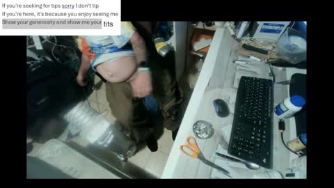 pini_z online show from January 4, 2025, 7:13 pm