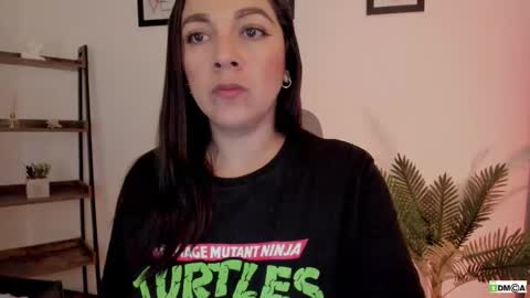 Snapshot of pink_kitten_ chatting on February 2, 2026, 12:15 pm Eli online show from February 2, 2026, 12:15 pm