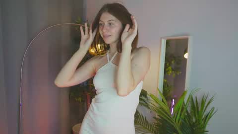 Snapshot of pink_muse chatting on October 9, 2025, 2:48 pm Muse online show from October 9, 2025, 2:48 pm