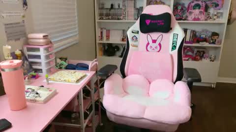 pinkcheetodomain online show from February 25, 2025, 11:11 pm