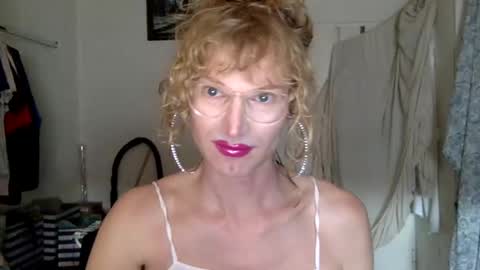 pinkfag online show from February 4, 2025, 11:27 am