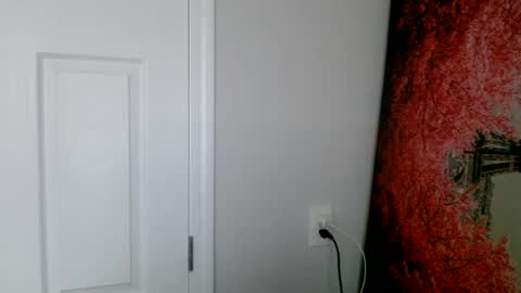 pinksugar online show from January 5, 2025, 4:48 pm