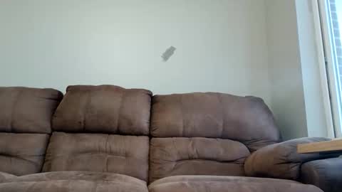 pinkpulseglobal online show from November 9, 2025, 11:58 pm