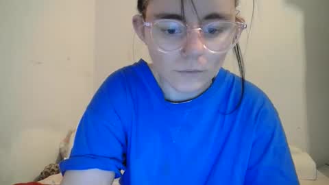 Snapshot of pinkwife97 chatting on October 22, 2025, 7:57 pm pinkwife97 online show from October 22, 2025, 7:57 pm