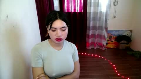 Tina online show from May 15, 2026, 1:12 am