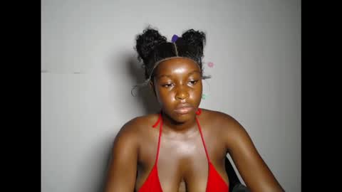 pinkykiki_247 online show from November 22, 2025, 8:24 am