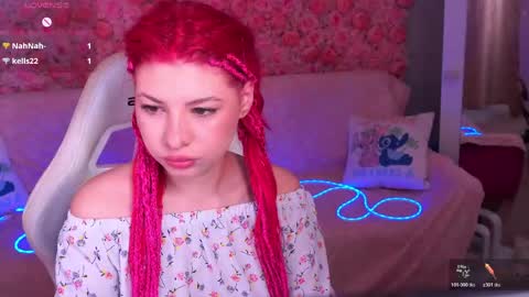 Snapshot of pinkytrix chatting on April 15, 2026, 12:45 pm pinkytrix online show from April 15, 2026, 12:45 pm