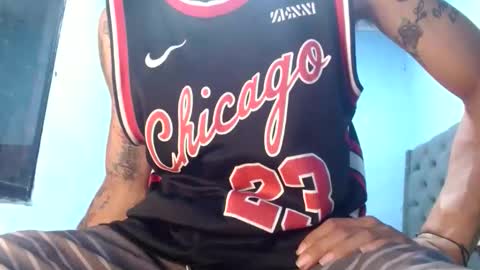 pinocho__ online show from April 1, 2026, 6:47 am