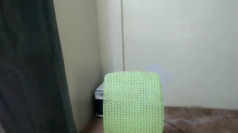 pinoy_fuckboy69 online show from April 6, 2026, 4:52 pm