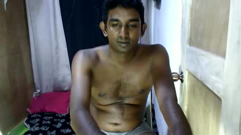 Snapshot of pinoybbc_xx chatting on March 19, 2026, 2:43 pm rayvienn online show from March 19, 2026, 2:43 pm