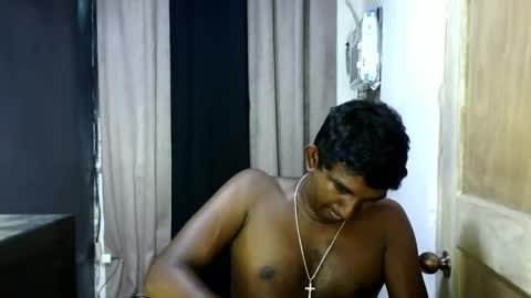 Snapshot of pinoybbc_xx chatting on March 27, 2026, 5:35 am rayvienn online show from March 27, 2026, 5:35 am