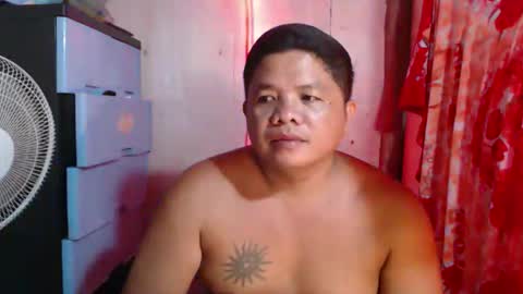 pinoyhotchubby85 online show from October 22, 2025, 6:35 am