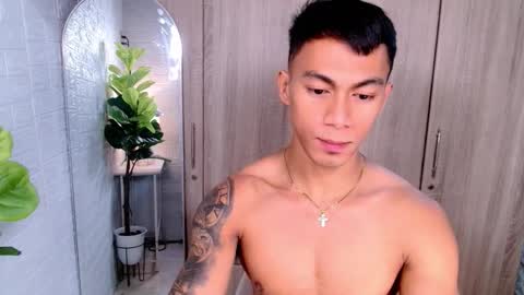 ethan online show from October 3, 2025, 2:41 am