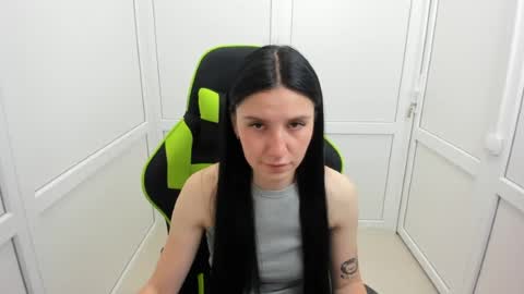 Snapshot of piper_smilee chatting on June 15, 2026, 1:13 pm Piper online show from June 15, 2026, 1:13 pm