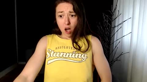 piscesgirl06 online show from October 27, 2025, 6:06 am