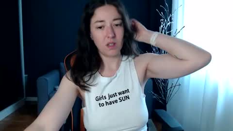 Snapshot of piscesgirl06 chatting on June 12, 2026, 4:22 am piscesgirl06 online show from June 12, 2026, 4:22 am