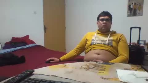 Pisellatore96 online show from October 12, 2025, 10:20 pm