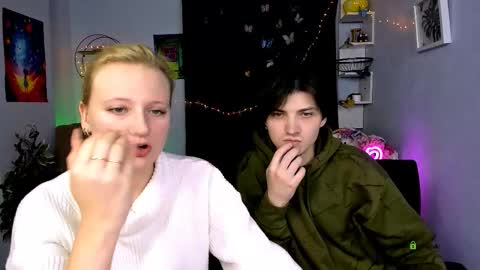 Snapshot of pit_wetty chatting on December 3, 2025, 9:51 am Pitt online show from December 3, 2025, 9:51 am