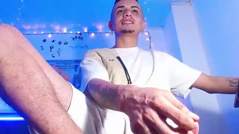 Snapshot of pitersonnt chatting on January 19, 2026, 3:21 am pitersonnt online show from January 19, 2026, 3:21 am