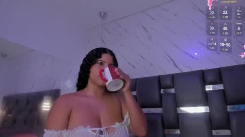 Snapshot of pittandlunaa69 chatting on March 12, 2026, 12:44 pm PittAndLunaa69 online show from March 12, 2026, 12:44 pm