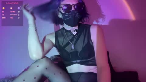 Snapshot of pixie_praxis chatting on December 11, 2024, 7:53 am pixie_praxis online show from December 11, 2024, 7:53 am