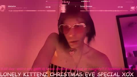 Snapshot of pixie_praxis chatting on December 26, 2024, 9:55 am pixie_praxis online show from December 26, 2024, 9:55 am