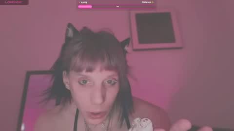 Snapshot of pixie_praxis chatting on February 8, 2025, 12:39 pm pixie_praxis online show from February 8, 2025, 12:39 pm