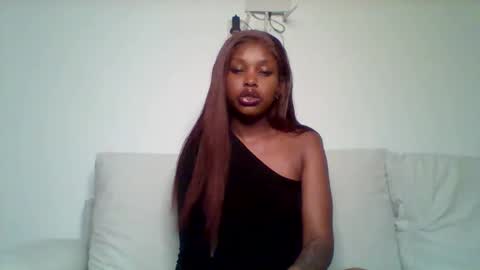 Majesty online show from October 21, 2025, 2:01 am