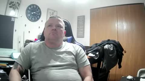 Snapshot of pkgotnos1 chatting on November 25, 2025, 8:20 pm pkgotnos1 online show from November 25, 2025, 8:20 pm