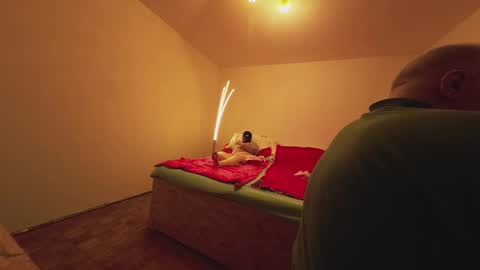 placereextaz online show from April 7, 2026, 9:59 pm