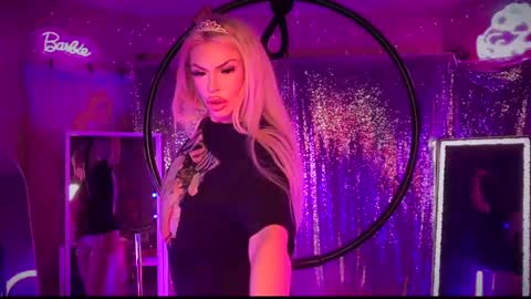 Dumb bimbo fuck doll online show from January 31, 2025, 8:01 am