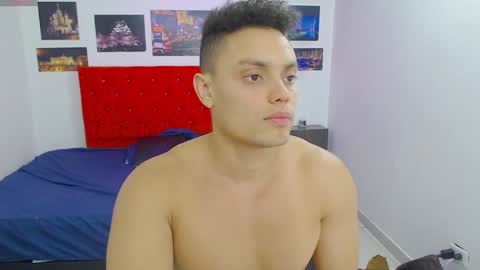 Snapshot of playboy_sex6 chatting on January 30, 2025, 7:15 pm PETER online show from January 30, 2025, 7:15 pm