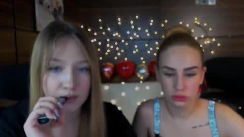 Sophie online show from March 3, 2025, 9:59 pm