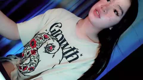 Snapshot of playfulcock69_kate chatting on February 20, 2026, 7:43 am kate online show from February 20, 2026, 7:43 am