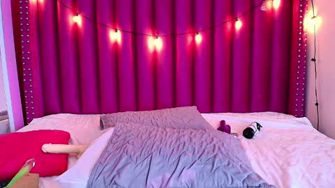 SAMARA  online show from December 23, 2024, 4:06 pm