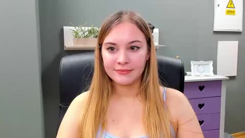 Valeria online show from February 2, 2025, 5:48 pm