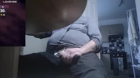 Play Me online show from November 25, 2025, 3:12 pm