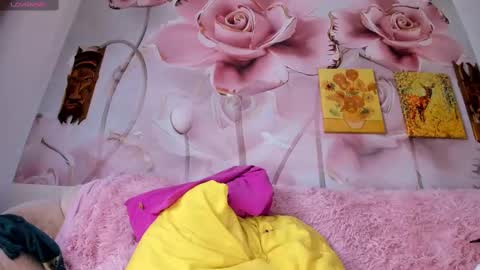 i am Kat   online show from March 5, 2025, 10:11 am