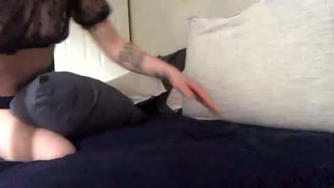 pleasemesami online show from April 11, 2026, 6:34 pm