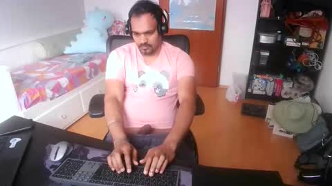 Sam online show from March 25, 2026, 2:12 pm