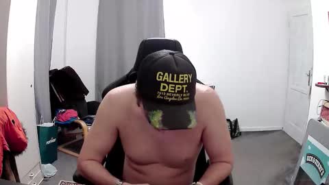 plkrisztian online show from March 9, 2026, 10:14 pm