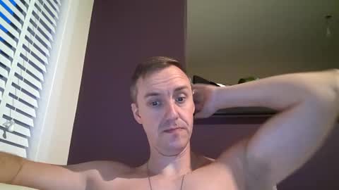 Snapshot of ploki2000 chatting on December 7, 2024, 3:52 pm Kevin online show from December 7, 2024, 3:52 pm