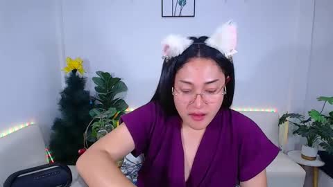 Ploysai online show from May 11, 2026, 3:51 pm