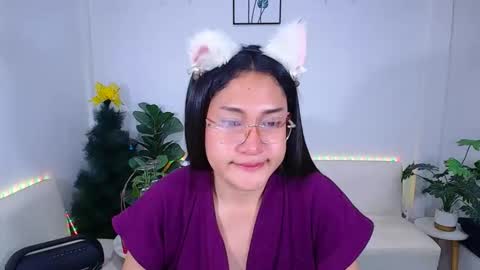 Ploysai online show from May 11, 2026, 4:04 pm