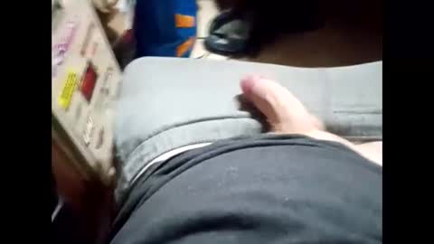 pnwbull25 online show from April 20, 2026, 5:32 am