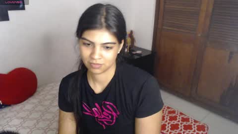Snapshot of pocahontas_princess__ chatting on April 22, 2026, 3:20 am Pocahontas online show from April 22, 2026, 3:20 am
