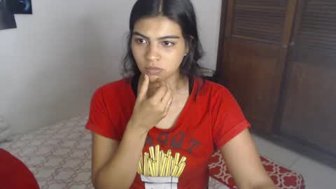 Snapshot of pocahontas_princess__ chatting on April 26, 2026, 3:37 am Pocahontas online show from April 26, 2026, 3:37 am